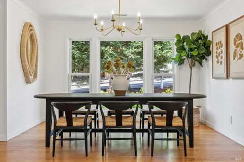 $2,995,000 | 160 Deer Hollow Road, San Anselmo, CA 94960