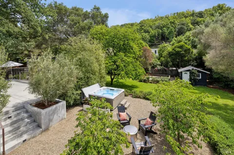 $2,995,000 | 160 Deer Hollow Road, San Anselmo, CA 94960