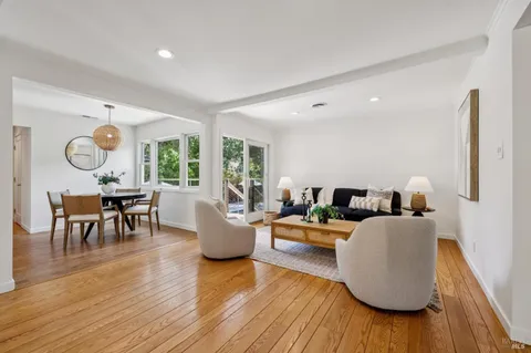 $2,995,000 | 160 Deer Hollow Road, San Anselmo, CA 94960