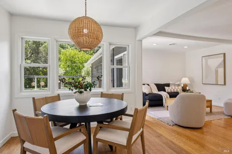 $2,995,000 | 160 Deer Hollow Road, San Anselmo, CA 94960