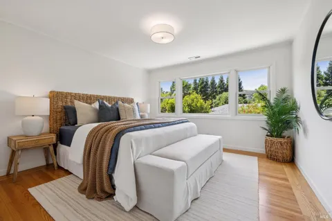 $2,995,000 | 160 Deer Hollow Road, San Anselmo, CA 94960