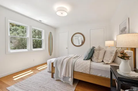 $2,995,000 | 160 Deer Hollow Road, San Anselmo, CA 94960