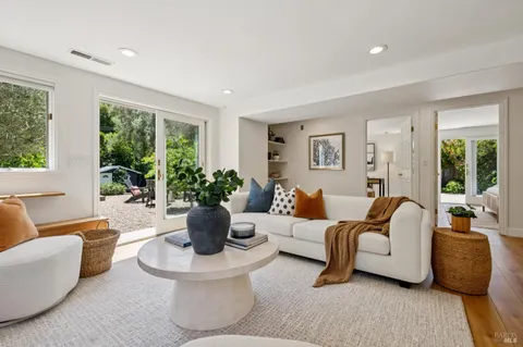 $2,995,000 | 160 Deer Hollow Road, San Anselmo, CA 94960