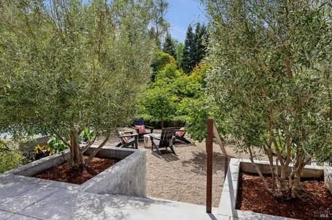 $2,995,000 | 160 Deer Hollow Road, San Anselmo, CA 94960