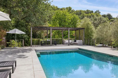 $2,995,000 | 160 Deer Hollow Road, San Anselmo, CA 94960