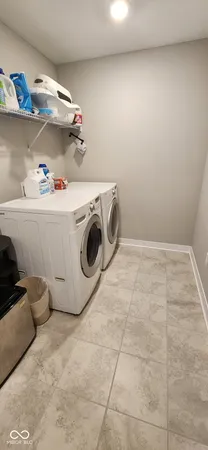 $2,900 | 2391 South Stonehill Way, New Palestine, IN 46163