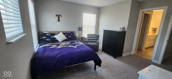 $2,900 | 2391 South Stonehill Way, New Palestine, IN 46163