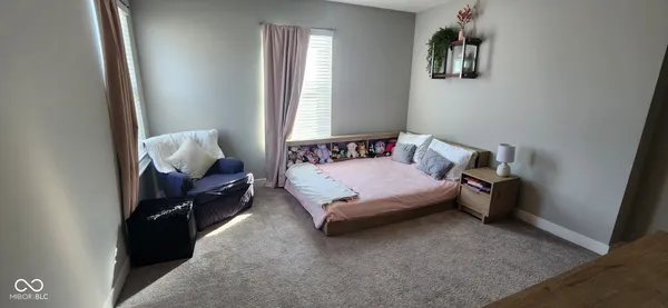 $2,900 | 2391 South Stonehill Way, New Palestine, IN 46163