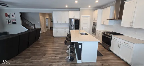 $2,900 | 2391 South Stonehill Way, New Palestine, IN 46163