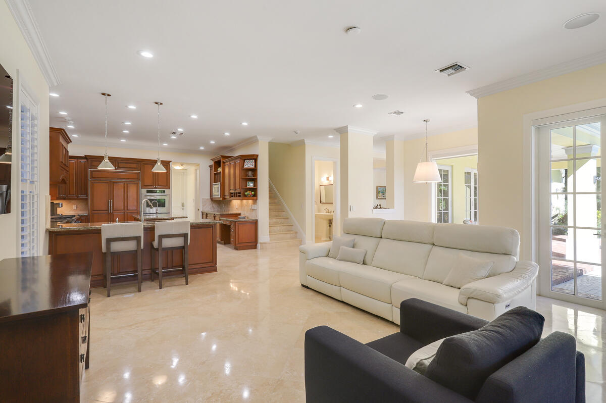 8050 Fairway Trail Boca Raton, FL 33487 - Photo 23 of 94 IMG_7065