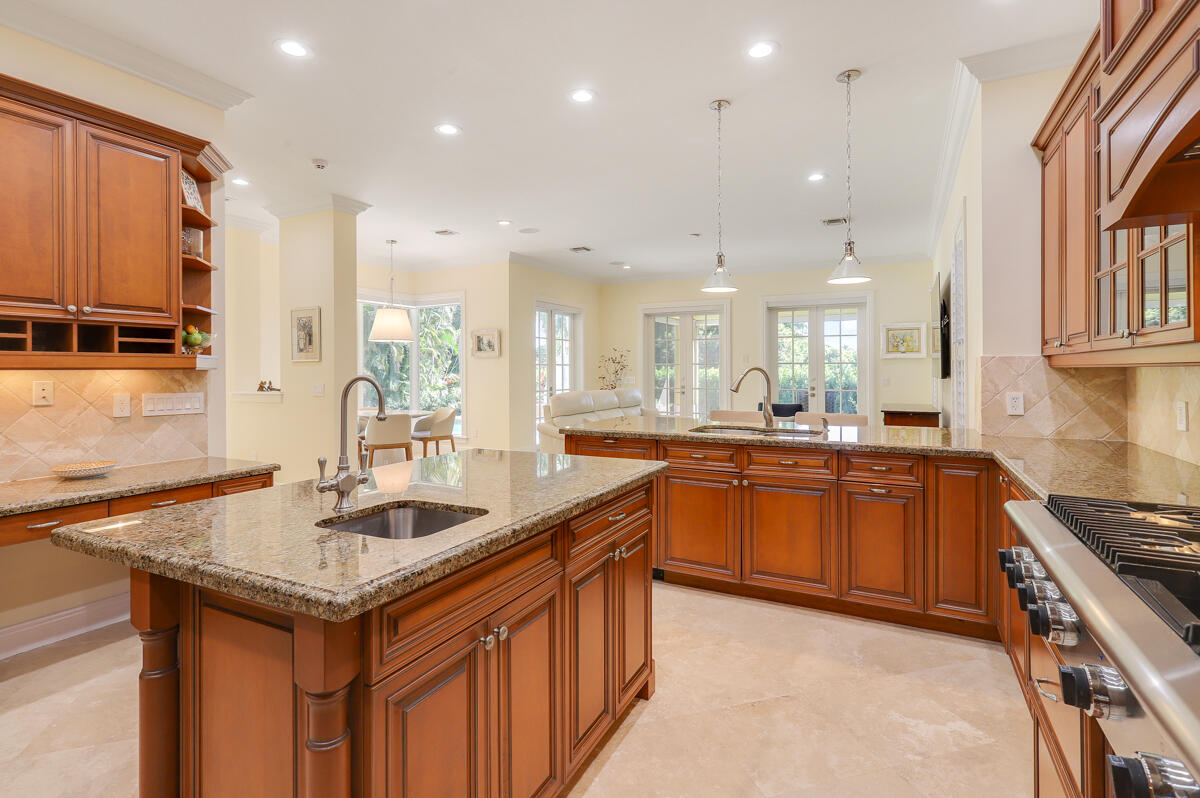 8050 Fairway Trail Boca Raton, FL 33487 - Photo 30 of 94 IMG_7092