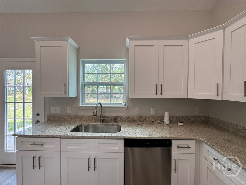905 Barnsley Road Port Wentworth, GA 31407 - Photo 9 of 45 Gallery Image 9