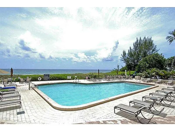 $2,200 | 1900 South Ocean Boulevard, Unit 14H, Pompano Beach, FL 33062