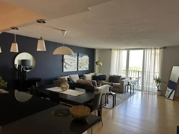 $2,200 | 1900 South Ocean Boulevard, Unit 14H, Pompano Beach, FL 33062