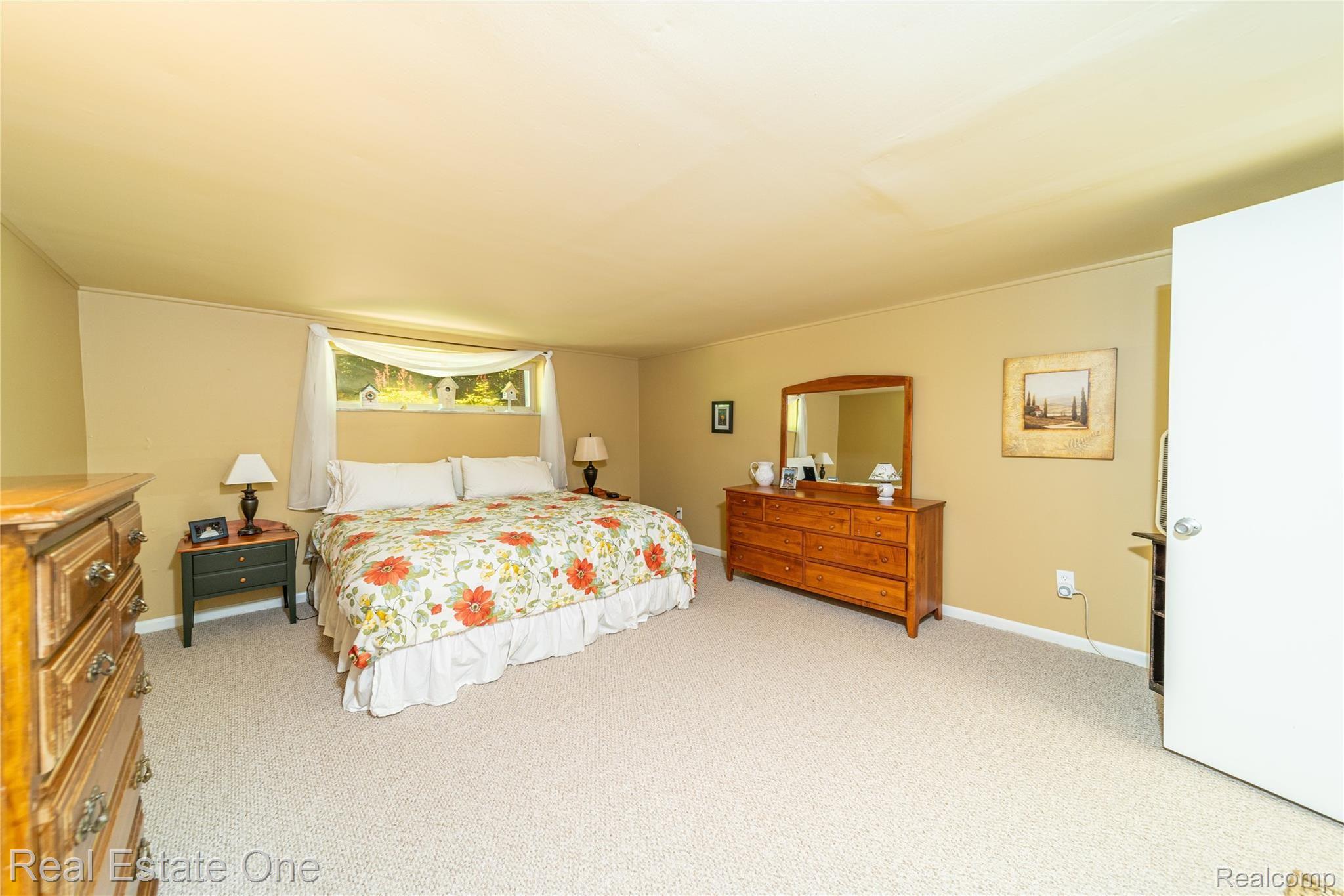 3333 Cullen Road Howell, MI 48855 - Photo 26 of 37 Bedroom 4