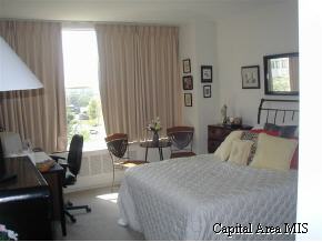 718 South 7th Street Street Springfield, IL 62703 - Photo 5 of 8
