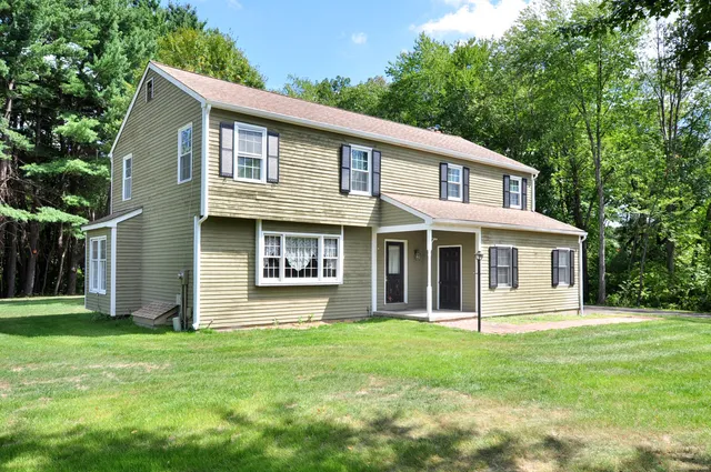$475,000 | 324 Firetown Road, Simsbury, CT 06070