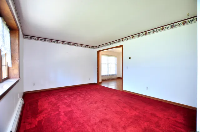 $475,000 | 324 Firetown Road, Simsbury, CT 06070