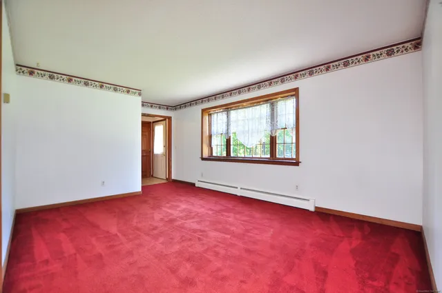 $475,000 | 324 Firetown Road, Simsbury, CT 06070