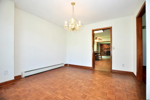 $475,000 | 324 Firetown Road, Simsbury, CT 06070