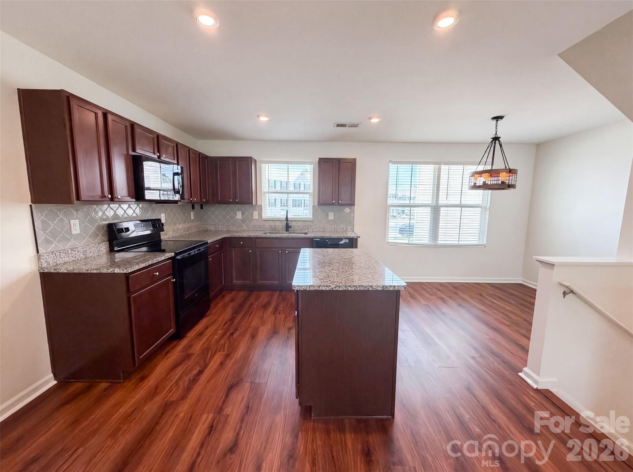 923 Taybyn Road Fort Mill, SC 29715 - Photo 2 of 14
