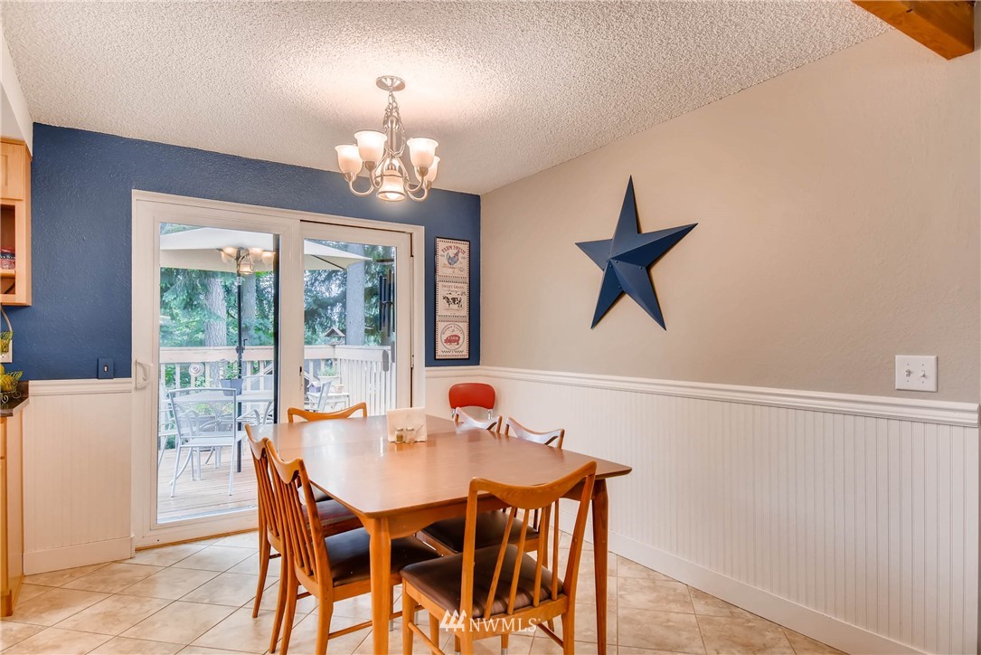 17830 29th Drive Southeast Bothell, WA 98012 - Photo 11 of 25