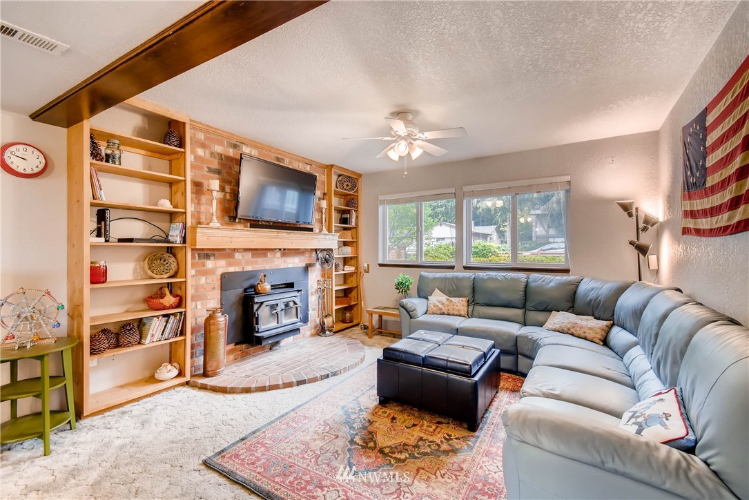 17830 29th Drive Southeast Bothell, WA 98012 - Photo 16 of 25