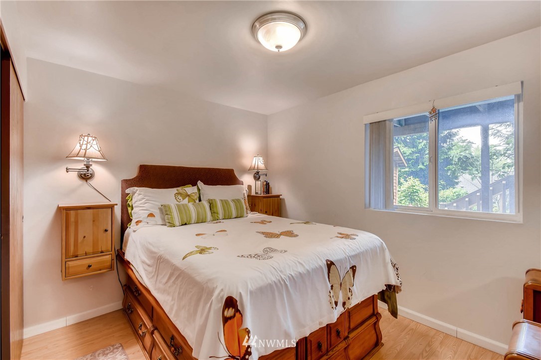 17830 29th Drive Southeast Bothell, WA 98012 - Photo 18 of 25