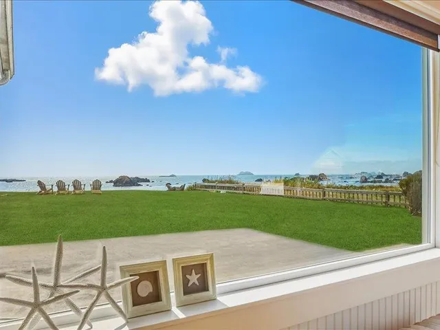 $1,200,000 | 183 Lighthouse Way, Crescent City, CA 95531