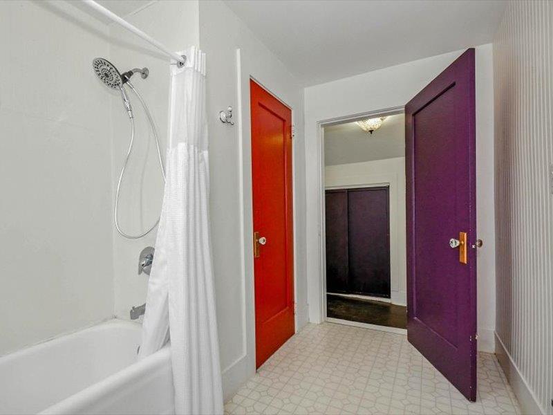 183 Lighthouse Way Crescent City, CA 95531 - Photo 58 of 87 a bathroom with a bathtub and a shower