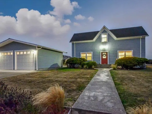 $1,050,000 | 183 Lighthouse Way, Crescent City, CA 95531