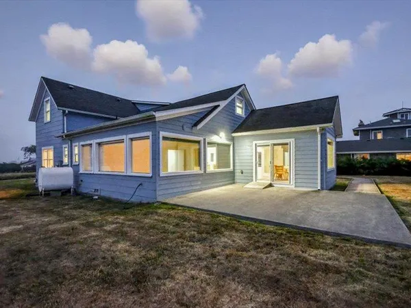 $1,050,000 | 183 Lighthouse Way, Crescent City, CA 95531