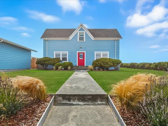 $1,200,000 | 183 Lighthouse Way, Crescent City, CA 95531