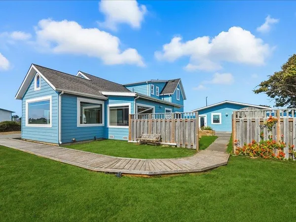 $1,050,000 | 183 Lighthouse Way, Crescent City, CA 95531