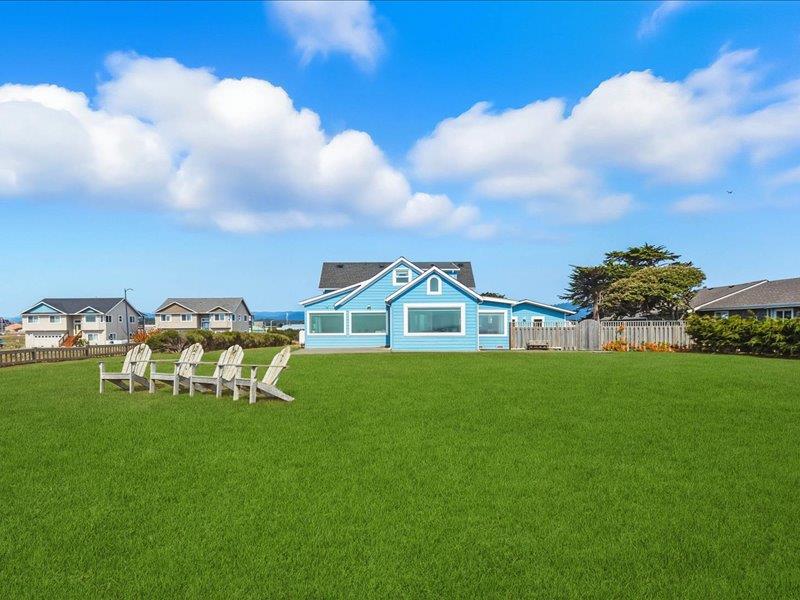 183 Lighthouse Way Crescent City, CA 95531 - Photo 8 of 87