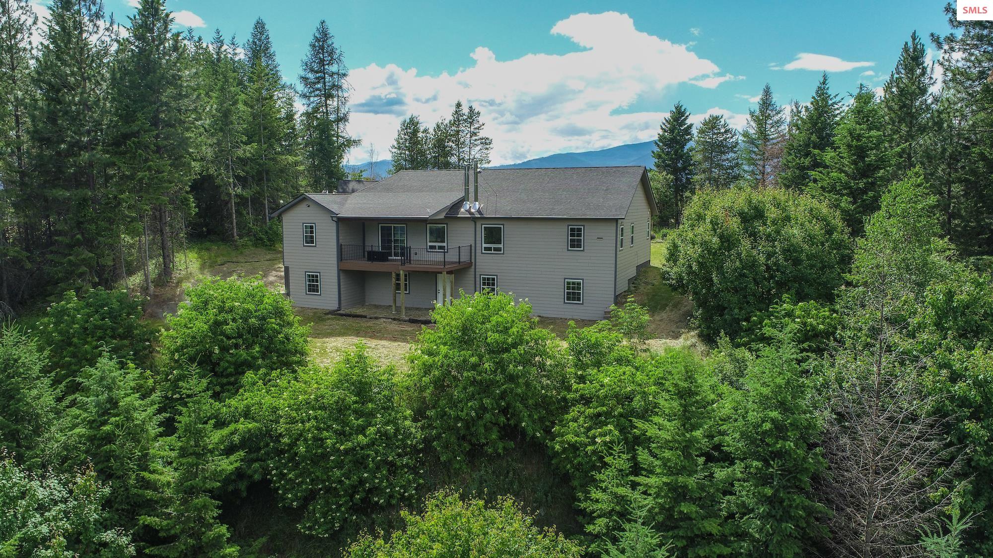 1588 Sunrise Road Bonners Ferry, ID 83805 - Photo 4 of 31 Gallery Image 4
