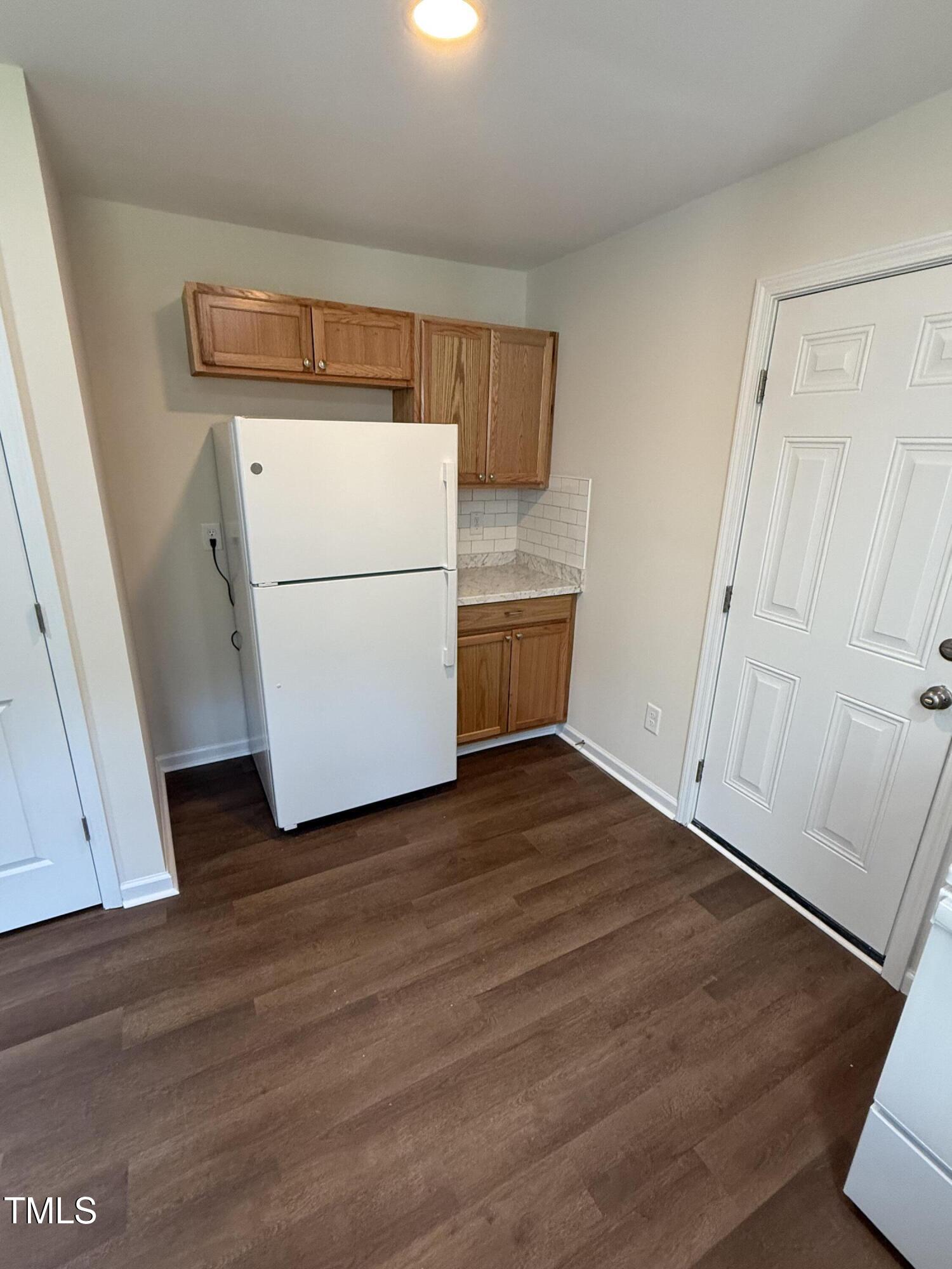 203 Hope Street Erwin, NC 28339 - Photo 5 of 10 IMG_2138