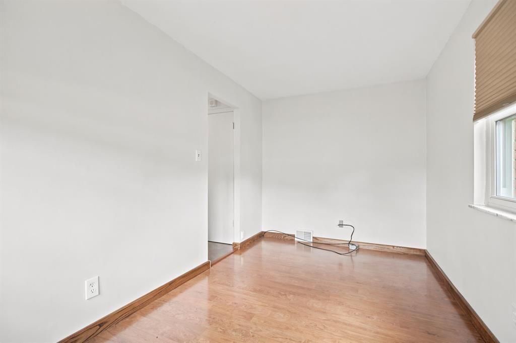 3739 Margate Road Pittsburgh, PA 15221 - Photo 22 of 45 1st floor den