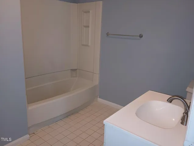 $1,975 | 3504 East Jameson Road, Raleigh, NC 27604