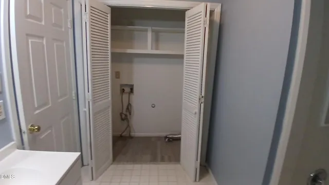 $1,975 | 3504 East Jameson Road, Raleigh, NC 27604