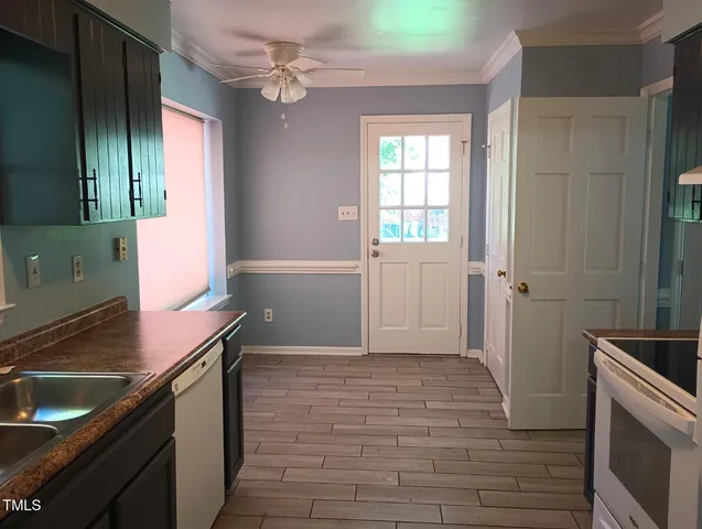 $1,975 | 3504 East Jameson Road, Raleigh, NC 27604