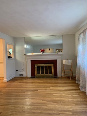 20 Chickering Road Dedham, MA 02026 - Photo 3 of 19