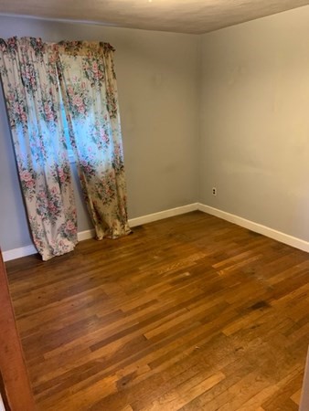 20 Chickering Road Dedham, MA 02026 - Photo 8 of 19