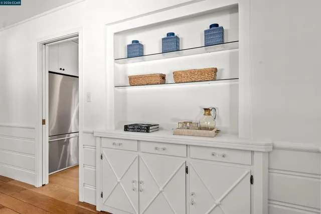 $895,000 | 5450 Ascot Drive, Oakland, CA 94611