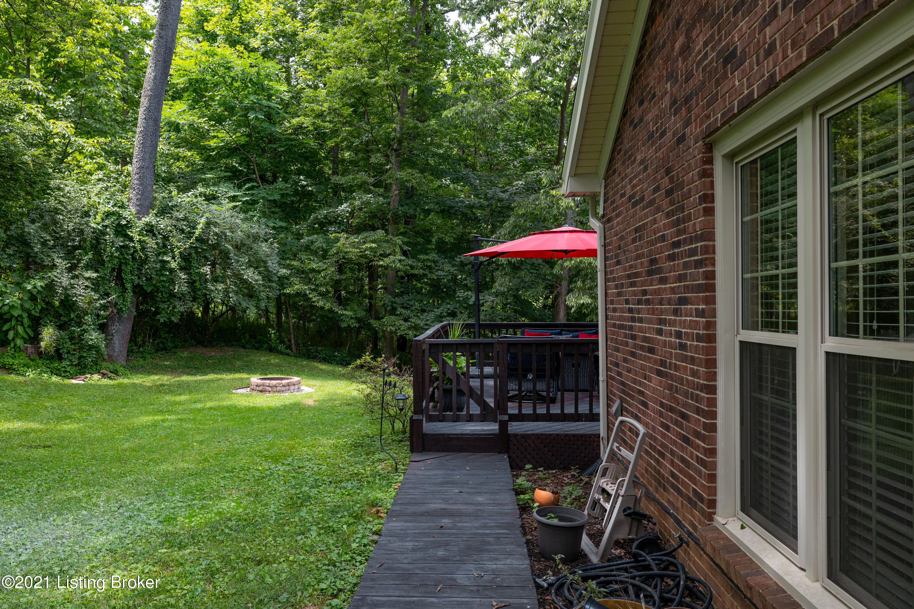 13303 Creekview Road Prospect, KY 40059 - Photo 29 of 37 Backyard_1_13303 Creekview Rd