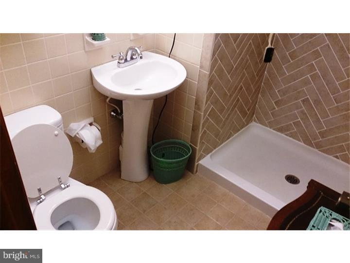 406 Sunset Road Burlington Township, NJ 08016 - Photo 13 of 24