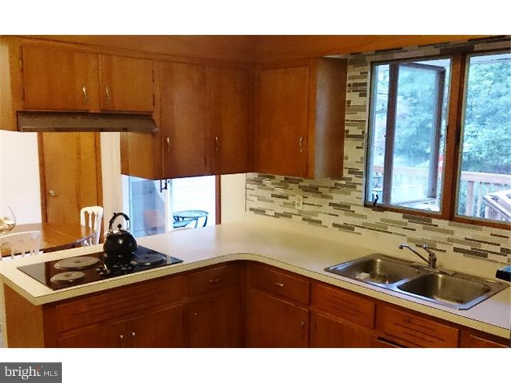 406 Sunset Road Burlington Township, NJ 08016 - Photo 5 of 24