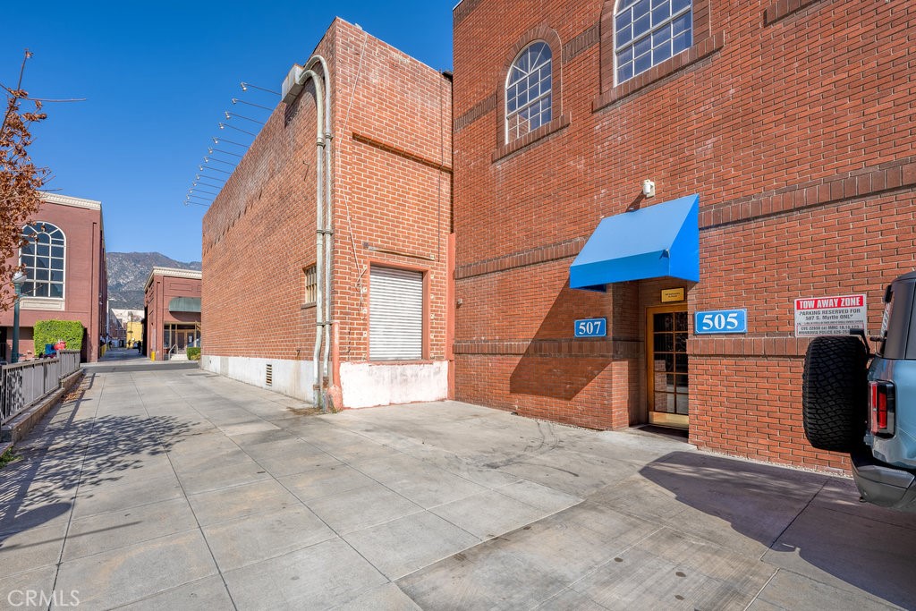 501 South Myrtle Avenue Monrovia, CA 91016 - Photo 7 of 20 a view of a street with buildings