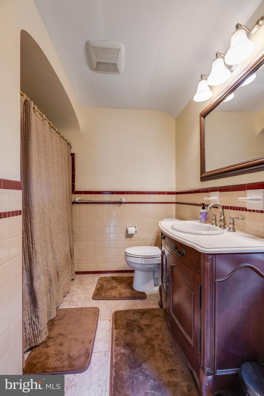 733 Brookwood Road Baltimore, MD 21229 - Photo 33 of 44
