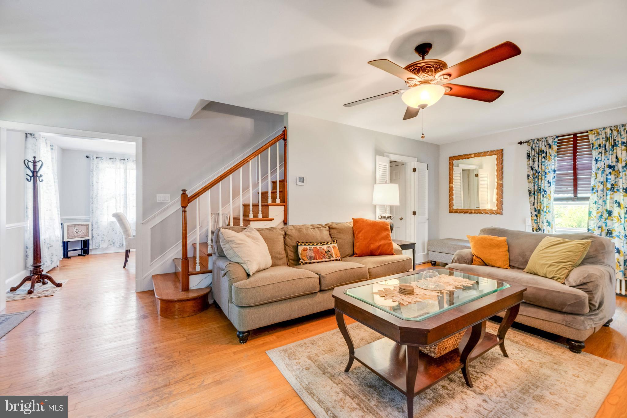 733 Brookwood Road Baltimore, MD 21229 - Photo 8 of 44